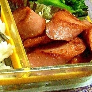 魚肉ソーセージの塩こしょう焼き☆